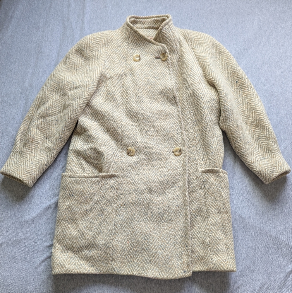 Vintage Donegal Irish Herringbone Tweed Double Breasted Mallia Wool Coat